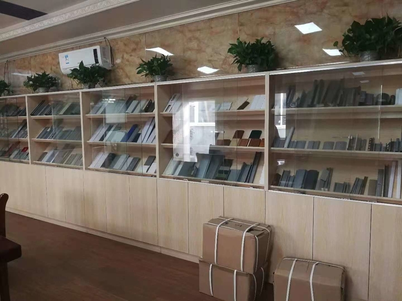 WUXI LONGBO ROLL FORMING MACHINERY CO.,LTD. línea de producción del fabricante